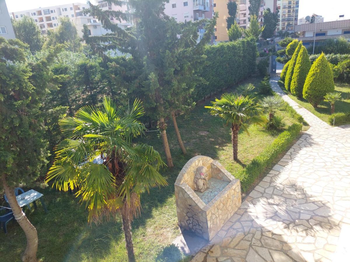 Greenvilla Park Durrës Buitenkant foto